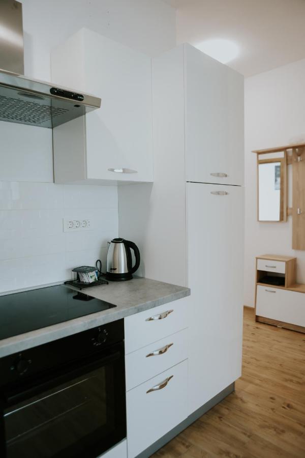 Apartman Nikola Gospić Exteriör bild