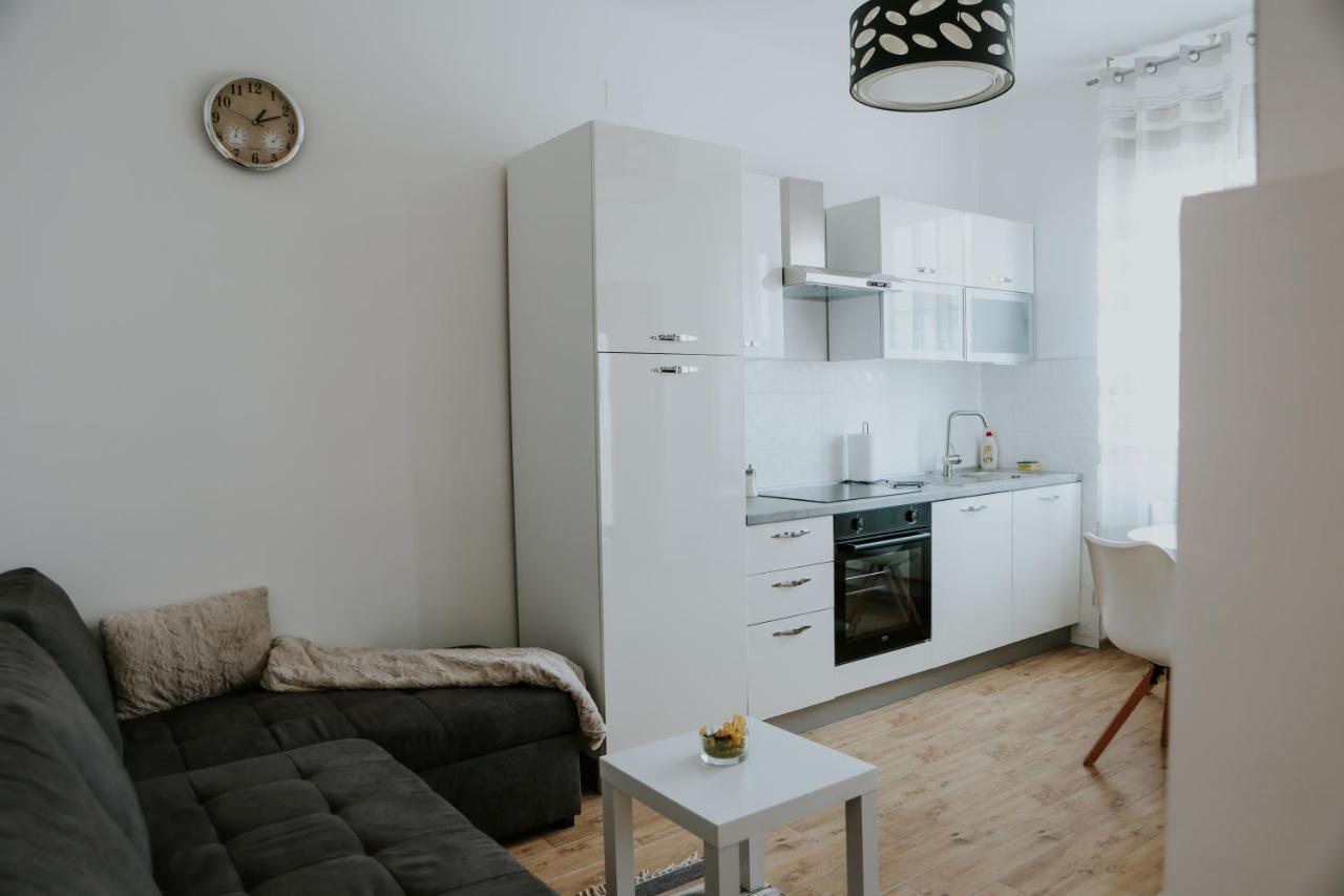 Apartman Nikola Gospić Exteriör bild